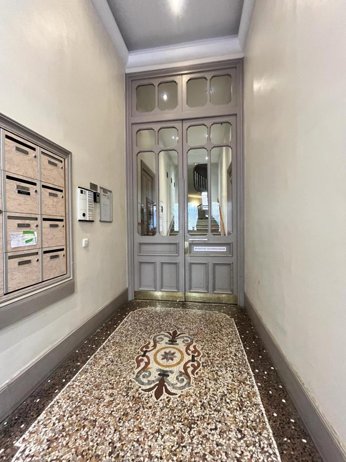 Golden Triangle 2Br/2Ba Apartment Cannes Exterior foto